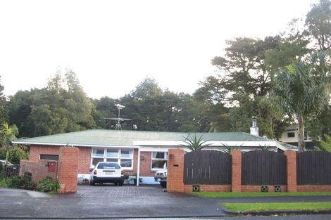 Photo of property in 8 Dennis Avenue, Hillpark, Auckland, 2102