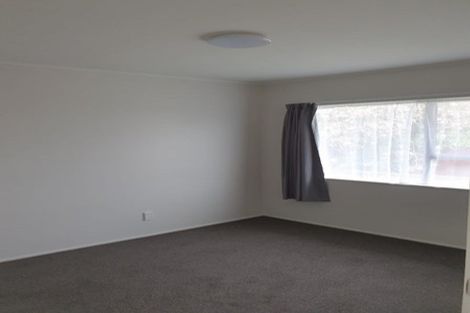 Photo of property in 1/11 Challen Close, Conifer Grove, Takanini, 2112