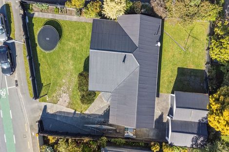 Photo of property in 122 Glandovey Road, Strowan, Christchurch, 8052