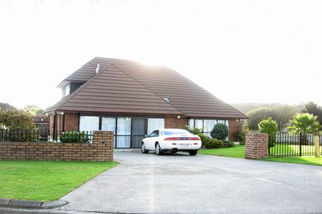 Photo of property in 6 Rarahu Place, The Gardens, Auckland, 2105