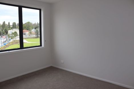 Photo of property in 30 Fenchurch Street, Redwood, Christchurch, 8051