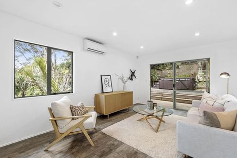 Photo of property in 38 Takahe Road, Titirangi, Auckland, 0604