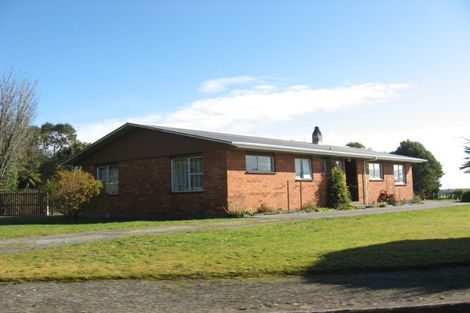 Photo of property in 37 Fraser Street, Ross, 7812