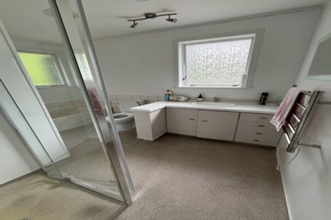 Photo of property in 1/195 Godley Road, Titirangi, Auckland, 0604