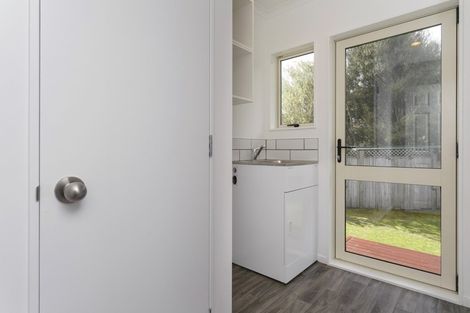 Photo of property in 2/31 Stanley Street, Wharewaka, Taupo, 3330