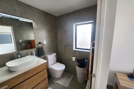 Photo of property in 34 Kairakau Street, Papakura, 2110