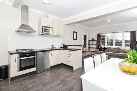 Photo of property in 587 Bank Street, Te Awamutu, 3800