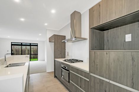 Photo of property in 4d Nohoanga Road, Karaka, Papakura, 2113