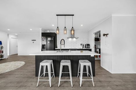 Photo of property in 58 Peacock Place, Pokeno, 2402