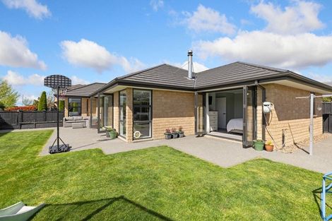 Photo of property in 17 Eyrewell Road, Pegasus, 7612