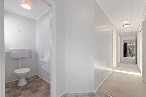 Photo of property in 283a Mangorei Road, Merrilands, New Plymouth, 4312