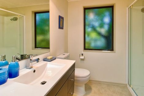 Photo of property in 24 Hunters Hill, Havelock North, 4130