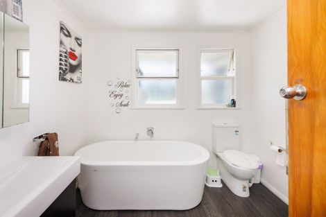 Photo of property in 26 Fairview Avenue, Feilding, 4702