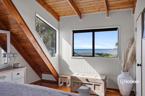 Photo of property in 19 Hanlen Avenue, Waihi Beach, 3611