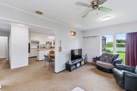 Photo of property in 27 Clunie Avenue, Raumati South, Paraparaumu, 5032