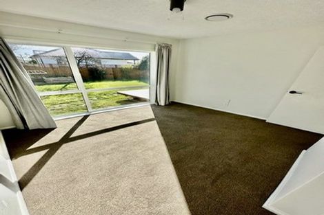 Photo of property in 15 Islay Place, Woolston, Christchurch, 8062