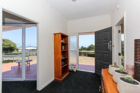 Photo of property in 407 Devon Street West, Lynmouth, New Plymouth, 4310