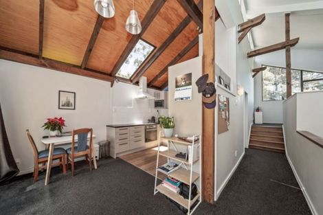 Photo of property in 18b Mayfair Place, Westown, New Plymouth, 4310