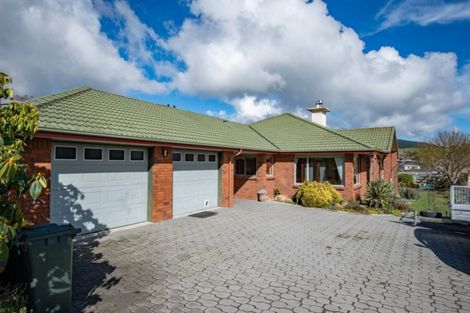 Photo of property in 4a Chatham Street, Waihola, Milton, 9073