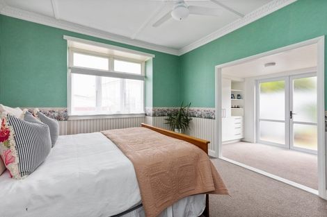 Photo of property in 11 Richmond Road, Clive, Hastings, 4180