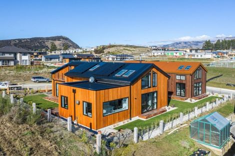 Photo of property in 212 Aubrey Road, Wanaka, 9305