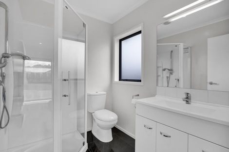 Photo of property in 16 Keene Drive, Bell Block, New Plymouth, 4312