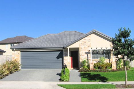 Photo of property in 46 Espalier Drive, Henderson, Auckland, 0612