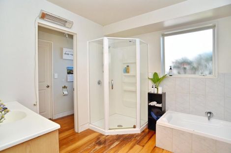 Photo of property in 60a Main North Road, Woodend, 7610