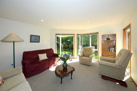 Photo of property in 1/94a Maidstone Road, Ilam, Christchurch, 8041