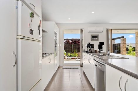 Photo of property in 1 Carex Close, Pyes Pa, Tauranga, 3112