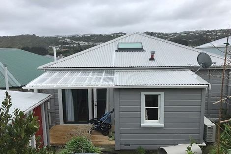 Photo of property in 247 Rintoul Street, Berhampore, Wellington, 6023