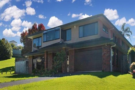 Photo of property in 7 Spears Place, Botany Downs, Auckland, 2010
