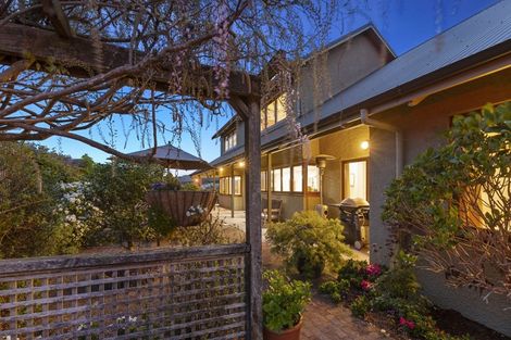 Photo of property in 14 Cobbe Place, Pomare, Rotorua, 3015