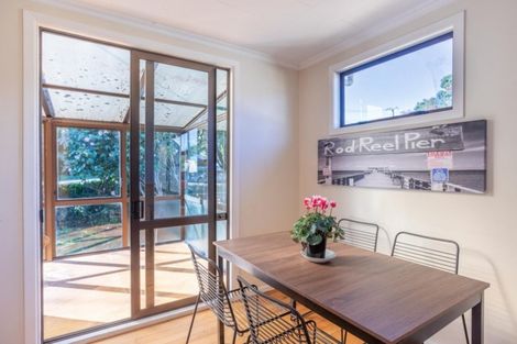 Photo of property in 17 Tui Road, Raumati Beach, Paraparaumu, 5032