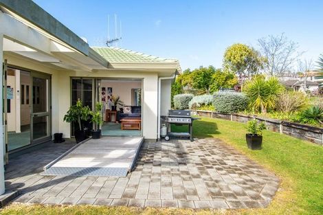 Photo of property in 8 Amberley Crescent, Bethlehem, Tauranga, 3110