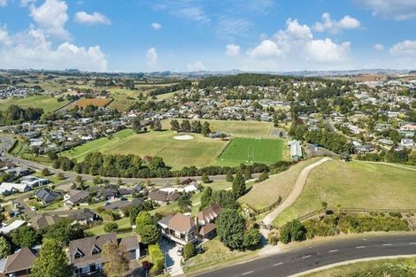 Photo of property in 34a Cape Vista Crescent, Pukekohe, 2120