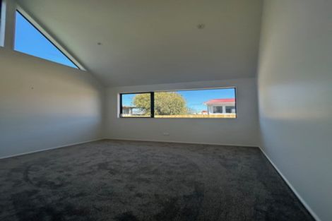 Photo of property in 2/30 Tristram Avenue, Forrest Hill, Auckland, 0620