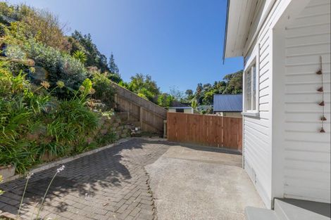 Photo of property in 7 Smale Terrace, Hospital Hill, Napier, 4110