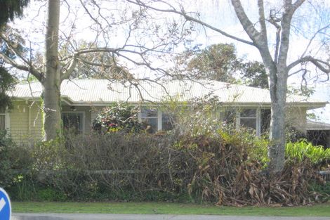 Photo of property in 37 College Road, Edgecumbe, 3120
