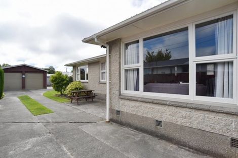 Photo of property in 23 Sturrocks Road, Redwood, Christchurch, 8051