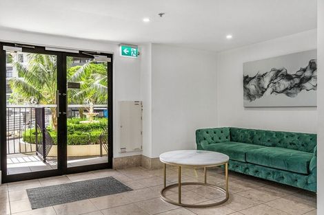 Photo of property in 23 Emily Place, Bellevue, Tauranga, 3110