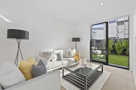 Photo of property in 16 Frank Gill Road, Hobsonville, Auckland, 0616