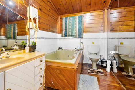 Photo of property in 10 Bluefin Way, West Harbour, Auckland, 0618