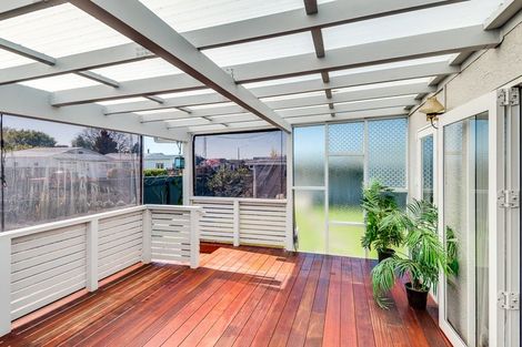 Photo of property in 401 Massey Street, Akina, Hastings, 4122