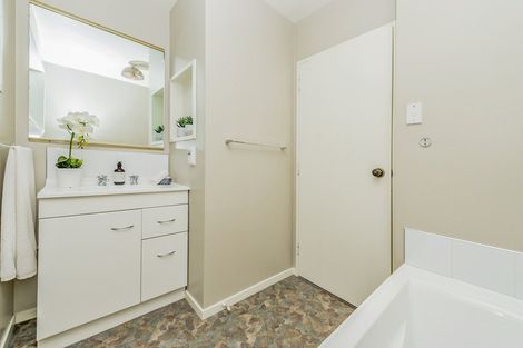 Photo of property in 14 Taiaroa Place, Southbridge, 7602