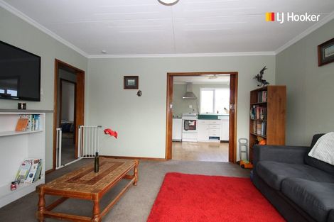 Photo of property in 11 Westland Street, Green Island, Dunedin, 9018