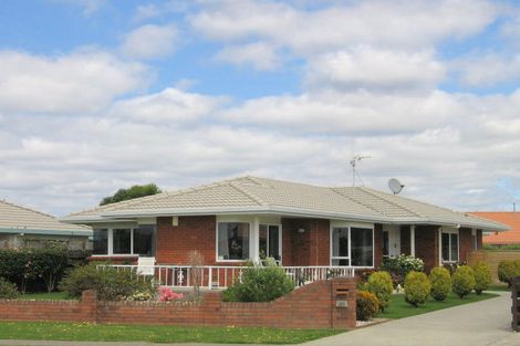 Photo of property in 182 Grenada Street, Mount Maunganui, 3116