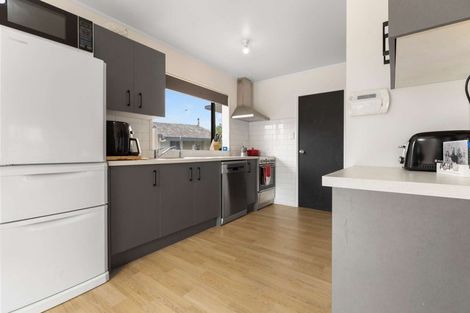 Photo of property in 22 Lindsay Crescent, Nawton, Hamilton, 3200