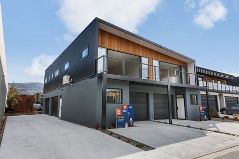 Photo of property in 10 Le Mans Grove, Cromwell, 9384