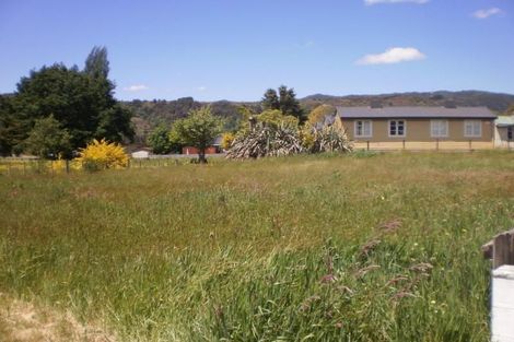 Photo of property in 23 Plaskett Street, Reefton, 7830